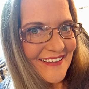 Meet your Posher, Janet